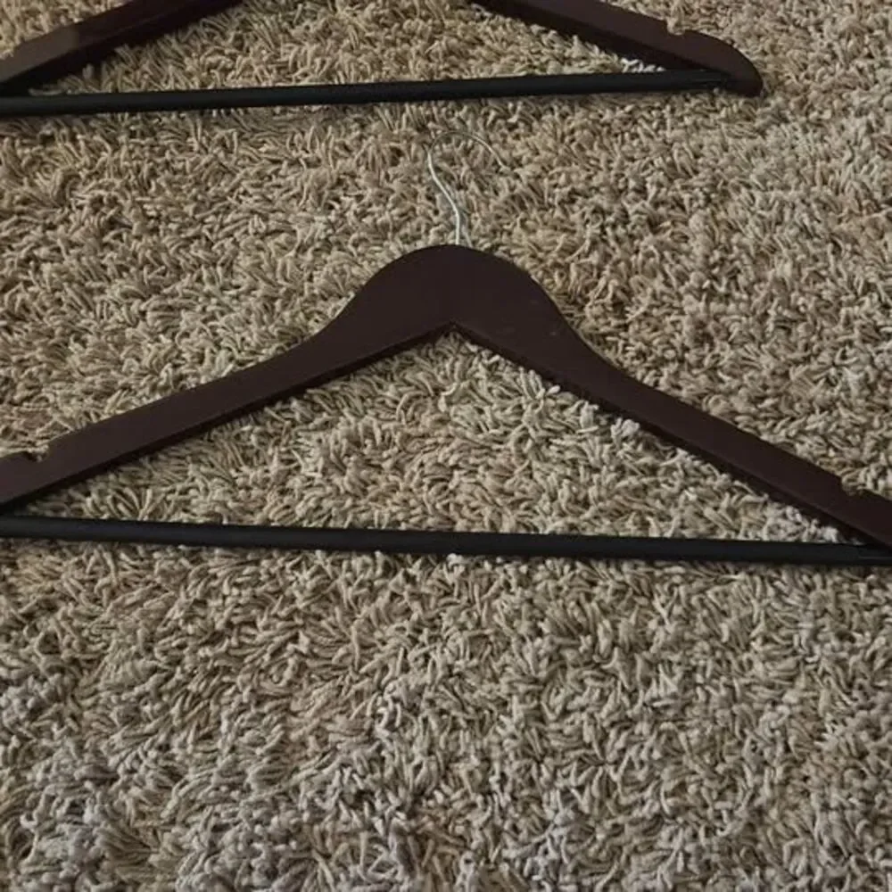 Set of 8 Dark Wood Hangers with Non-Slip Bars